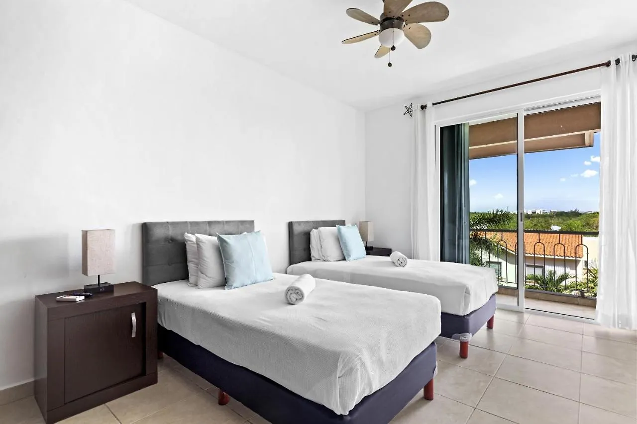 4 Bedroom Apartment, 8 Guests Cancun Mexico
