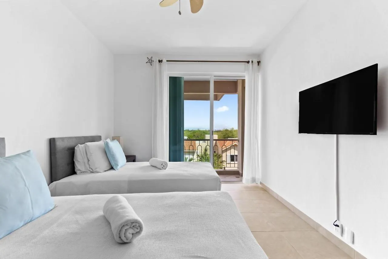 4 Bedroom Apartment, 8 Guests Cancun Mexico