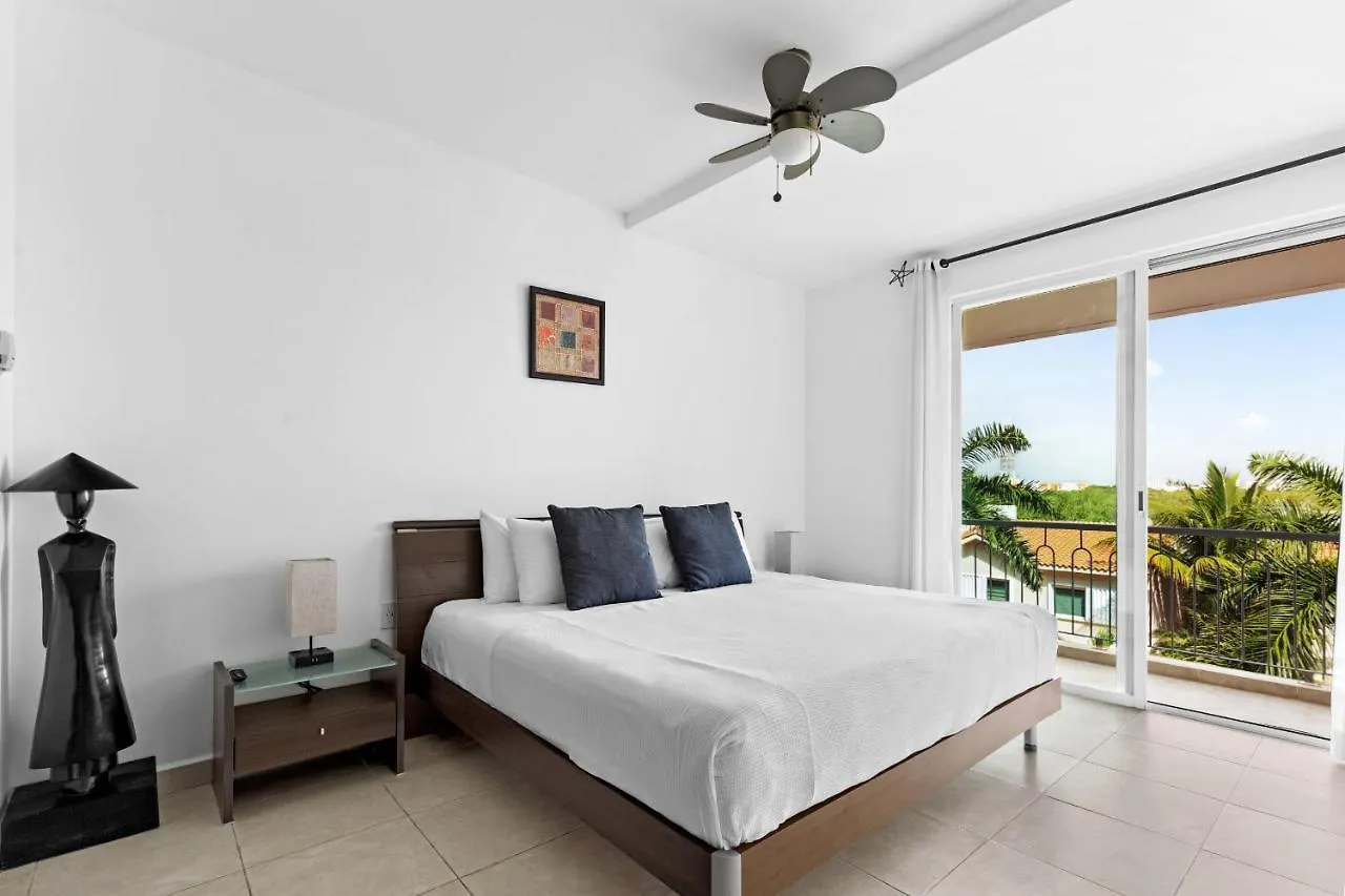4 Bedroom Apartment, 8 Guests Cancún 0*,